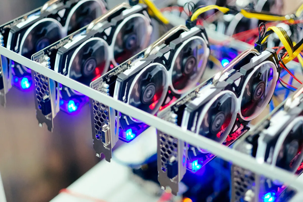 بهترین دستگاه‌های استخراج بیت کوین
