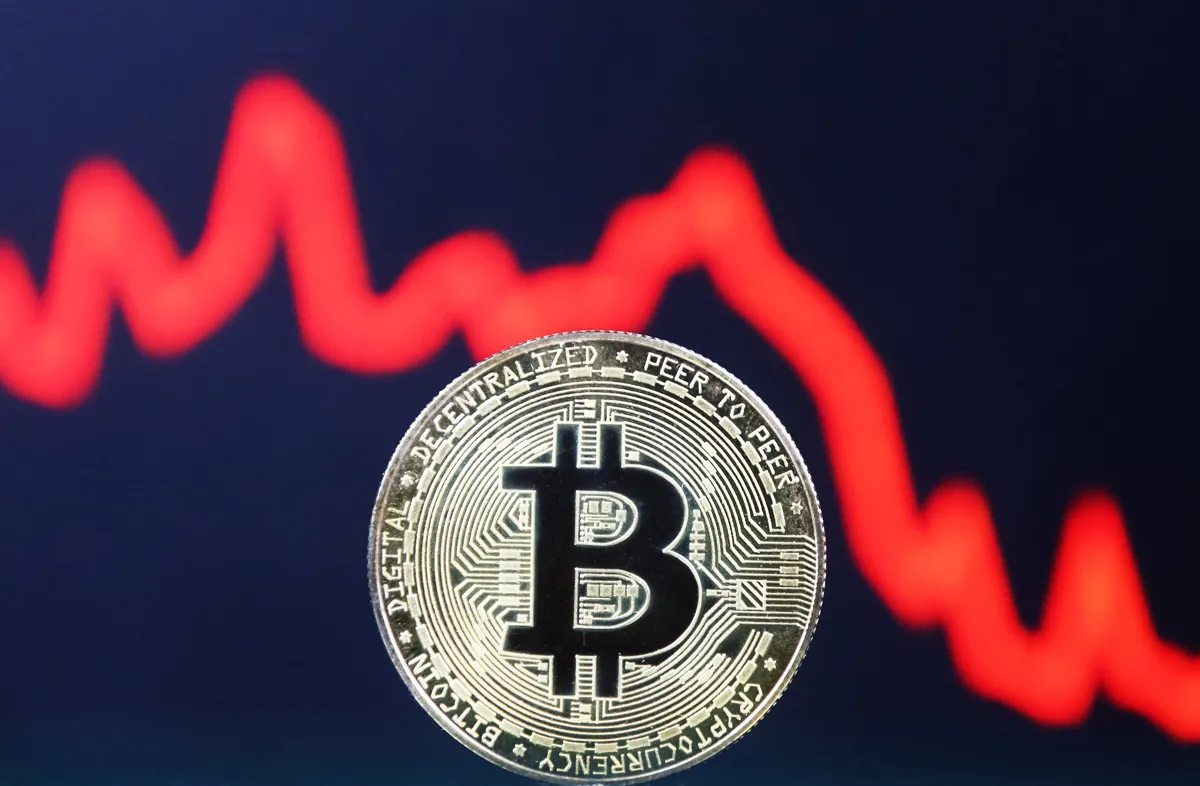 بیت کوین ضرر دارد؟ راهنمای باحال برای درک ریسک‌ها و سودهای BTC