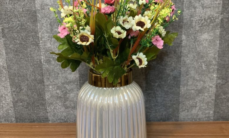 گلدان شیشه ای